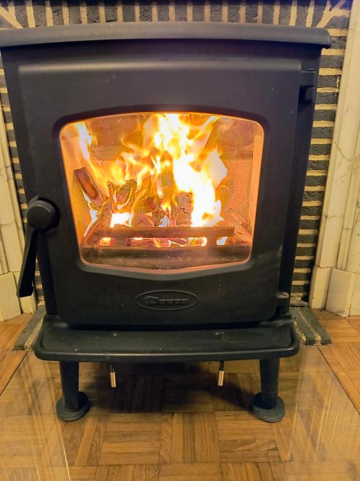 Houtkachel Dovre 525 CB en geharde glasplaat, Huis en Inrichting, Kachels, Zo goed als nieuw, Houtkachel, Ophalen