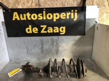 Schokdemperpoot links-voor van een Hyundai Santafe beschikbaar voor biedingen