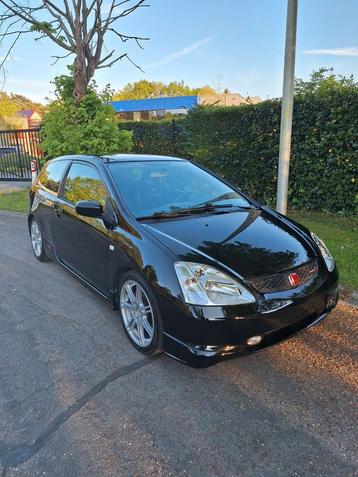 Honda civic type R EP3 beschikbaar voor biedingen