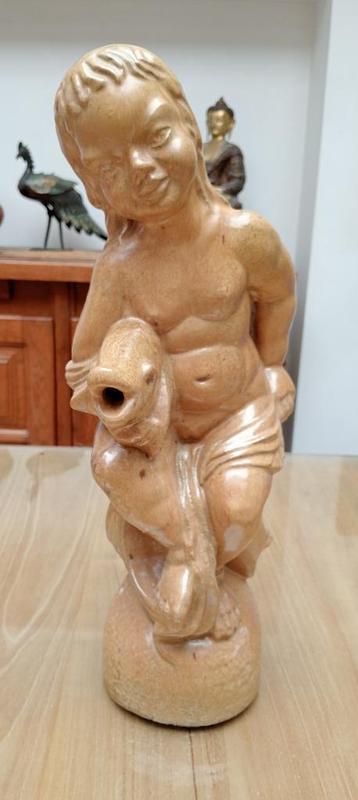 Sculpture en grès Guérin Bouffioulx - Enfant aux poissons