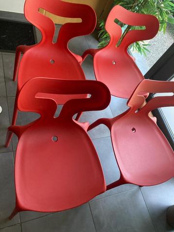 4 chaises design Area 51 beschikbaar voor biedingen