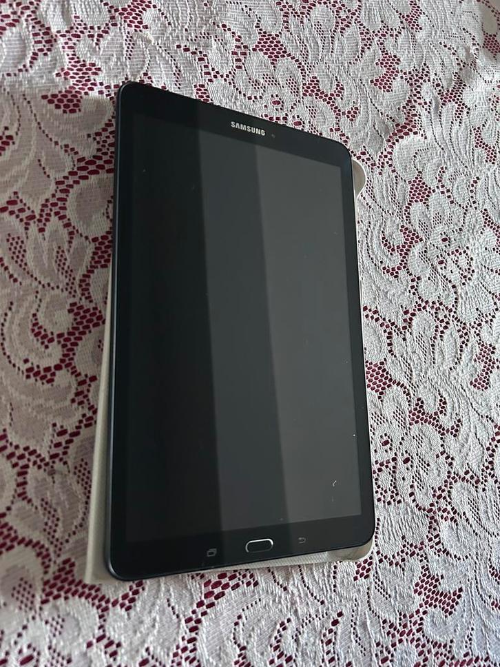 Samsung Galaxy Tablet SM-T560, Computers en Software, Android Tablets, Zo goed als nieuw, Ophalen