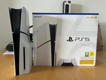 Ps5 1TB slim disc version beschikbaar voor biedingen
