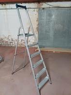 Ladder 6 treden, Doe-het-zelf en Bouw, Ladders en Trappen, Ophalen, Zo goed als nieuw, Ladder
