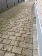 200 m'2 voyelles libres 20/30, Enlèvement, Briques