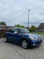 Mini Cooper 1.6i Benzine, Auto's, Stof, Start-stop-systeem, Handgeschakeld, Grijs
