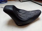 Saddlemen zadel Softail solo tattoo 06-17 FXST, 07-17 FLSTF, Motoren, Niet ingevuld, Saddlemen, Niet ingevuld, Nieuw
