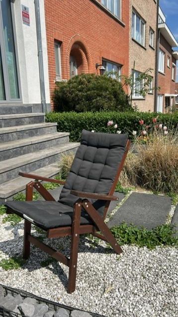 6 Teak tuinstoelen met kussens. Nog 2 als cadeau.  beschikbaar voor biedingen