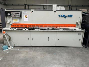CISAILLE GUILLOTINE HYDRAULIQUE LVD CS 6/31 disponible aux enchères