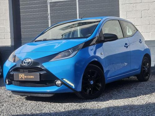 Toyota Aygo Camera * Écran * (bj 2016), Auto's, Toyota, Bedrijf, Te koop, Aygo, ABS, Achteruitrijcamera, Airbags, Airconditioning