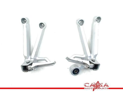 REPOSE-PIEDS SET GSX R 750 2004-2005 (GSXR750 K4 / K5), Motos, Pièces | Suzuki, Utilisé