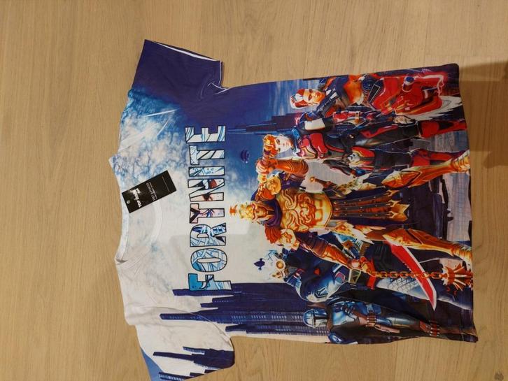 T-cheurt FORTNITE neuf 14 ans, Kinderen en Baby's, Kinderkleding | Maat 152, Nieuw, Jongen of Meisje, Overhemd of Blouse, Ophalen of Verzenden