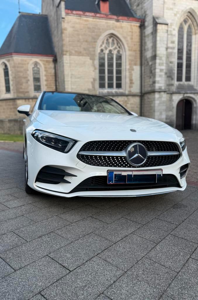MercedesBenz A200 AMG LINE, Auto's, Mercedes-Benz, Particulier, A-Klasse, ABS, Achteruitrijcamera, Adaptieve lichten, Adaptive Cruise Control