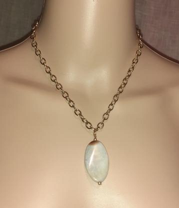Ketting edelsteen hanger vintage witte agaat beschikbaar voor biedingen