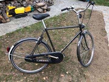 herenfiets bolt vlot beschikbaar voor biedingen