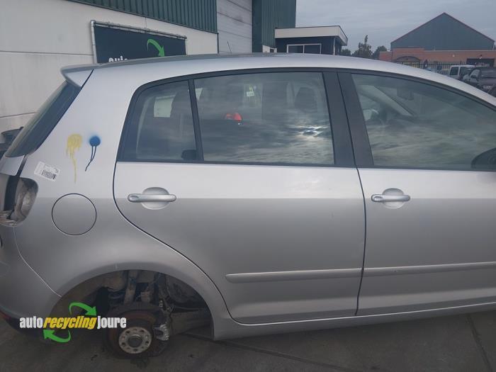 Portier 4Deurs rechts-achter van een Volkswagen Golf Plus (L, Auto-onderdelen, Carrosserie, Deur, Volkswagen, Gebruikt, 3 maanden garantie