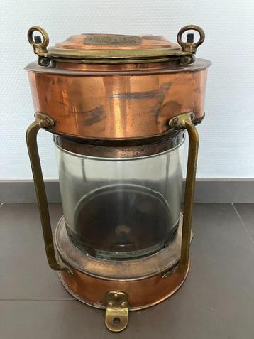 Richard Irvin en binnenkort lamp ANCHOR beschikbaar voor biedingen