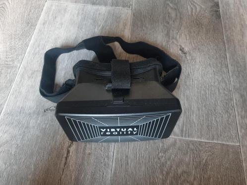Smartphone houder om in virtual reality te kijken, Games en Spelcomputers, Virtual Reality, Zo goed als nieuw, VR-bril, Ophalen of Verzenden