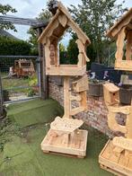 Nieuwe zelfgemaakte vogelhuisjes met bloembak of op voet, Ophalen, Nieuw