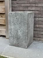 Hoge plantenbak in beton, Tuin en Terras, Ophalen, Gebruikt, Minder dan 60 cm, Vierkant