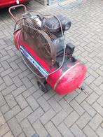 Compressor, Doe-het-zelf en Bouw, Compressors, Ophalen, Zo goed als nieuw