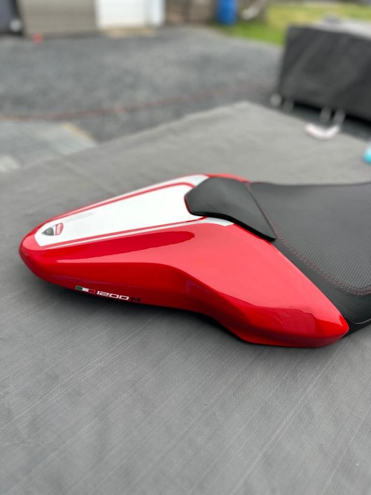 Ducati Monster 1200R Pillion seat cover, Motoren, Onderdelen | Ducati, Gebruikt, Ophalen of Verzenden