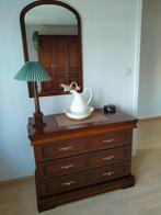 Bed,kast,nachtkast,spiegel en commode te koop, Huis en Inrichting, Ophalen, Gebruikt, Tweepersoons, Vintage stijl in degelijk materiaal gemaakt