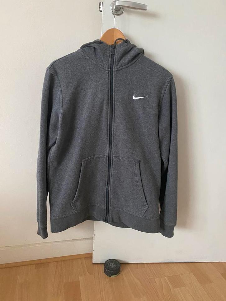 Nike hoodie, Kleding | Heren, Truien en Vesten, Zo goed als nieuw, Maat 48/50 (M), Grijs, Ophalen
