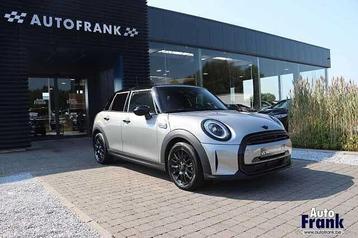 MINI Cooper AUT / 5-DEUR / NAVI / BLACK PACK / APPLE CARPLAY