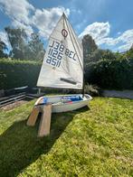 Raceboot optimist met aanhangwagen, Watersport en Boten, Open zeilboten, Ophalen, Geen motor, Optimist, Minder dan 3 meter