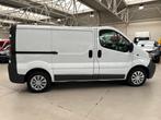 Renault Trafic Lichte Vracht | 3zit | Trekhaak | Keuring+Gar, Auto's, Voorwielaandrijving, Stof, 4 cilinders, Renault