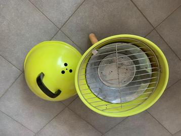 Mini barbecue  beschikbaar voor biedingen