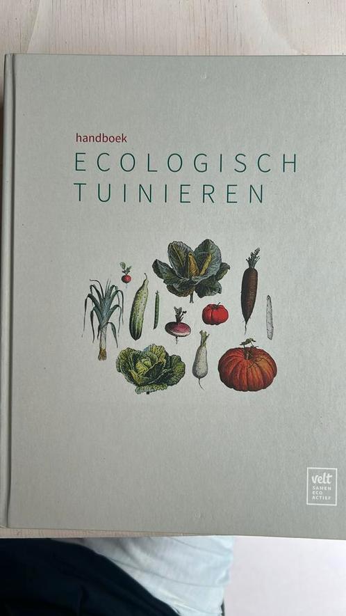 Frank Petit-Jean - Handboek ecologisch tuinieren, Boeken, Wonen en Tuinieren, Zo goed als nieuw, Moestuin, Ophalen