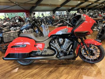 Indian Challenger Dark Horse Indy Red beschikbaar voor biedingen