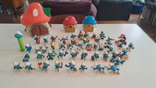 Groot lot vintage smurfen met 3 huisjes, Verzamelen, Smurfen, Gebruikt, Gargamel, Ophalen of Verzenden