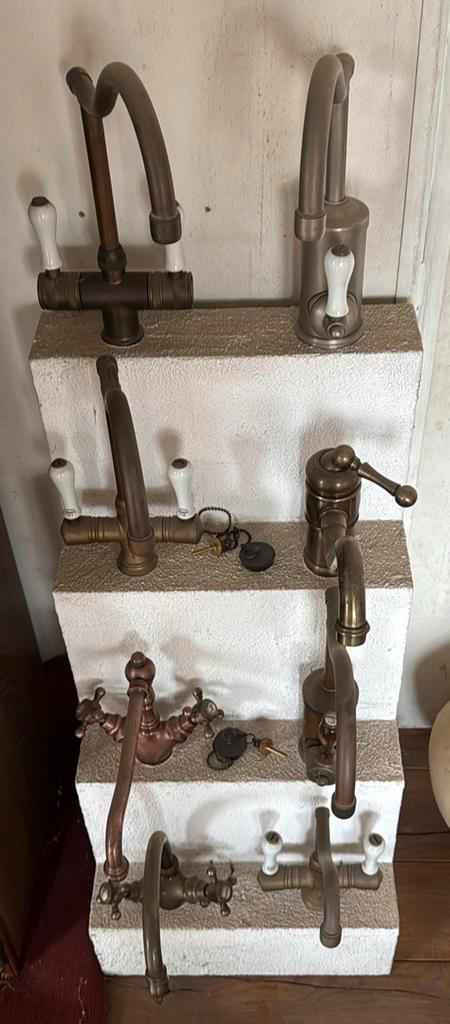 Nieuwe kranen van het merk HERBEAU FRANCE, Doe-het-zelf en Bouw, Sanitair, Zo goed als nieuw, Kraan, Ophalen