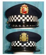 Kepie Police Espagnole 2 pièces, Collections, Gendarmerie, Envoi, Casque ou Béret