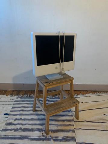 iMac (rond 2005) beschikbaar voor biedingen