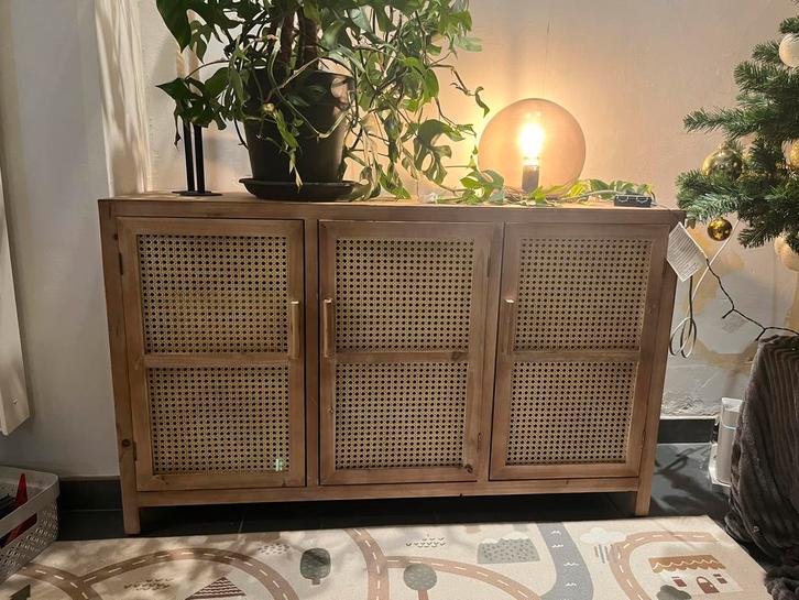 Webbing dressoir Xenos, Huis en Inrichting, Kasten | Dressoirs, Zo goed als nieuw, Ophalen