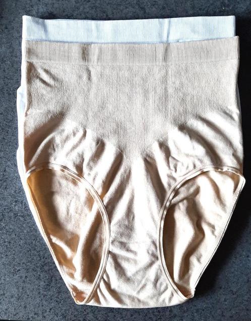 Te koop:  2 Correctie broekjes, M., Vêtements | Femmes, Sous-vêtements & Lingerie, Slip, Blanc, Enlèvement