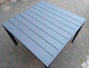 Vierkante tuintafel lightweight 93 x 93 beschikbaar voor biedingen