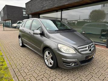 Mercedes-benz b180 automaat avant-garde gekeurd beschikbaar voor biedingen