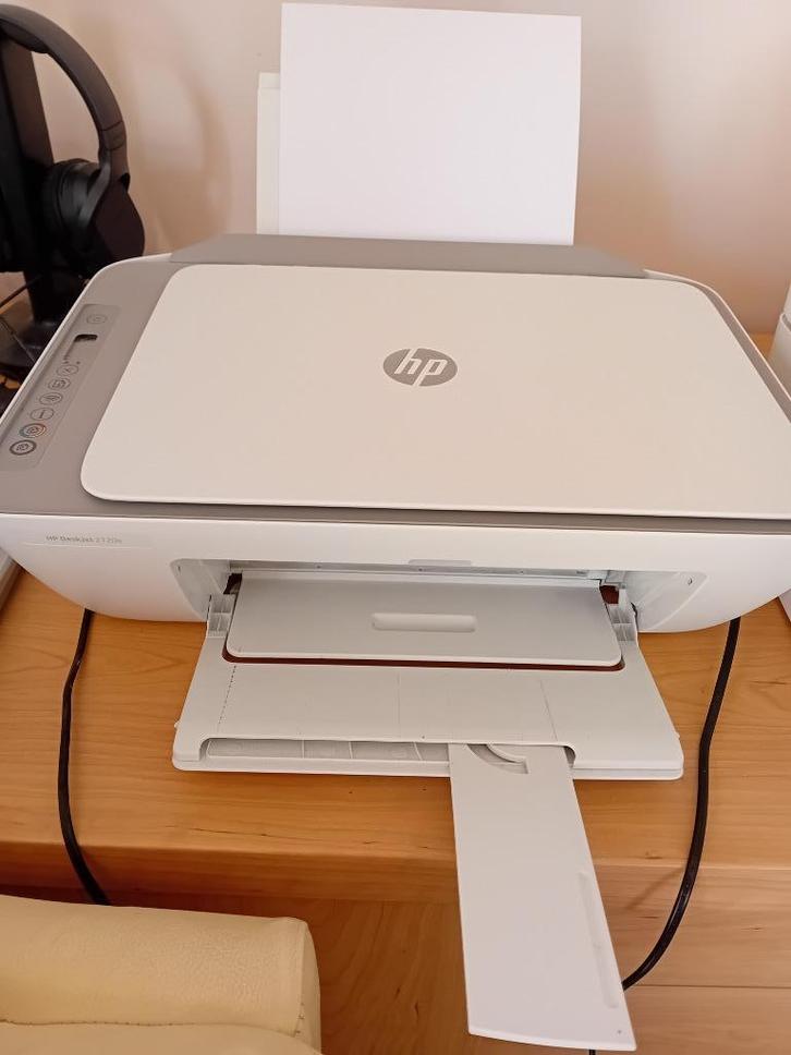 HP Deskjet 2700e all-in-one, Computers en Software, Printers, Gebruikt, All-in-one, Kleur printen, Kopieren, Scannen, Zwart-en-wit printen