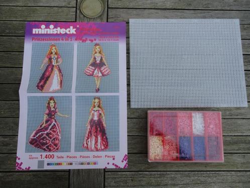 Ministeck Prinsessen 4-in-1 (1400-delig), Kinderen en Baby's, Speelgoed | Educatief en Creatief, Gebruikt, Knutselen, Puzzelen