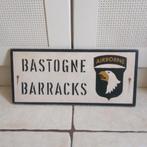 Decoratief paneel uit de Tweede Wereldoorlog in de VS: BASTO, Verzenden