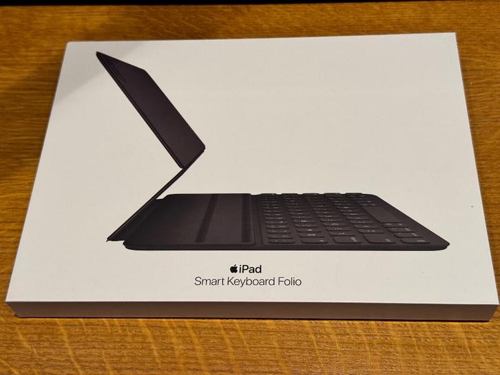 Apple Smart Keyboard Folio iPad Pro 11” - QWERTY, Informatique & Logiciels, Housses pour tablettes, Utilisé, Protection faces avant et arrière