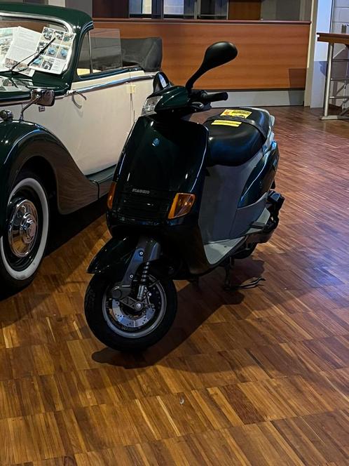 Skr 125, Fietsen en Brommers, Scooters | Piaggio, Benzine, Ophalen