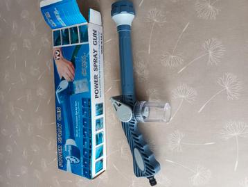 Power spray gun nieuw in de doos te koop voor 25euro.  beschikbaar voor biedingen