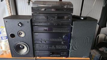 KENWOOD stereoketen + 2 boxen beschikbaar voor biedingen