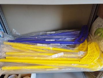 Wesco UNIHOCKYSTICK - 12 blauw + 12 geel - NIEUW beschikbaar voor biedingen